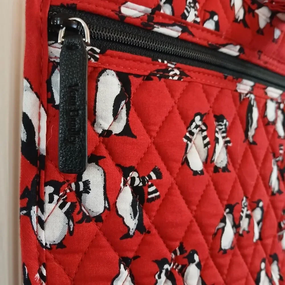 Vera Bradley Playful Penguins Quilted Cotton Hanging Travel Cosmetic Organizer